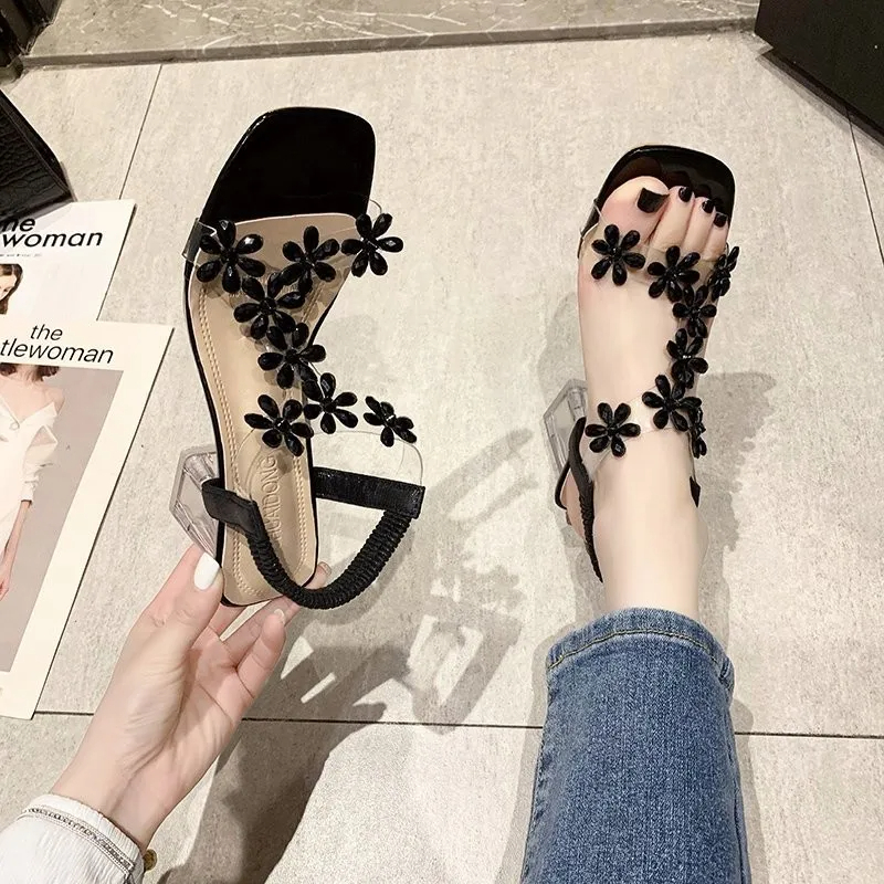 صنادل نسائية صيفية بلاستيكية بتزيين زهرة كريستال